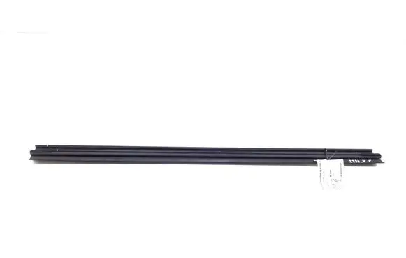 Toyota Verso Front door trim bar 681720F020