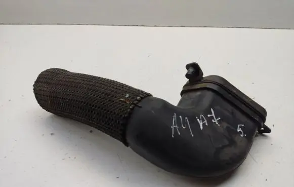 Audi A4 S4 B7 8E 8H Air intake hose/pipe 8E0129604 8E0129604N