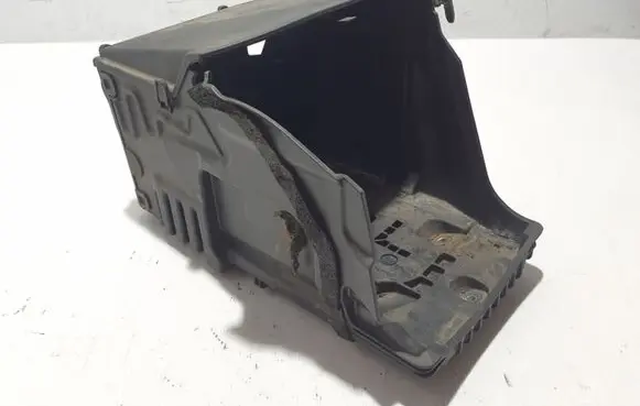 Volvo V60 Battery bracket 31294078