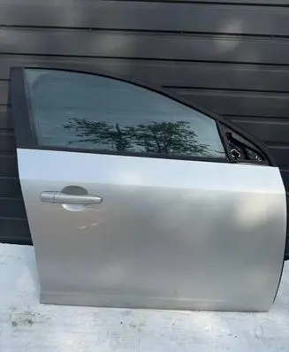 Volvo V60 Front door 42626