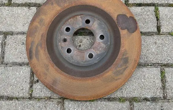 Rear brake disc