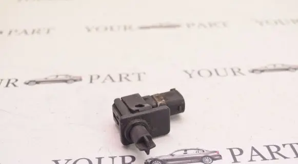 BMW X5 E53 Bonnet alarm switch sensor 8352229