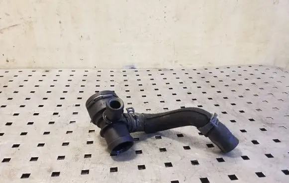 Audi A4 S4 B8 8K Engine coolant pipe/hose 8K0121049L 8K0122293B