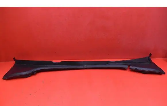 Volkswagen Golf Sportsvan Wiper trim 5G1819403B