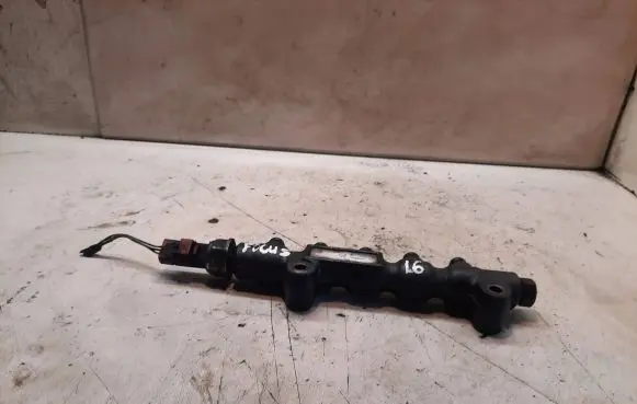 Ford Focus Fuel main line pipe 9654592680
