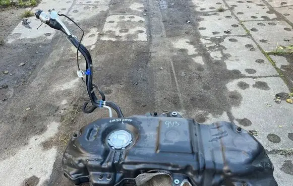 Porsche Cayenne (9Y0 9Y3) Fuel tank 