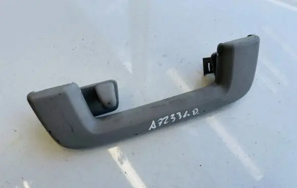 Volvo V50 Rear interior roof grab handle 135506