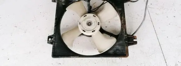 Mitsubishi Galant Radiator cooling fan shroud CSA5128309