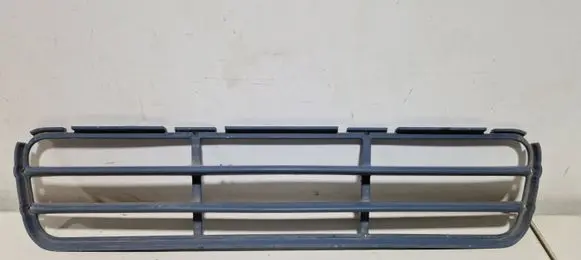 BMW 3 E36 Front bumper lower grill 8689229449