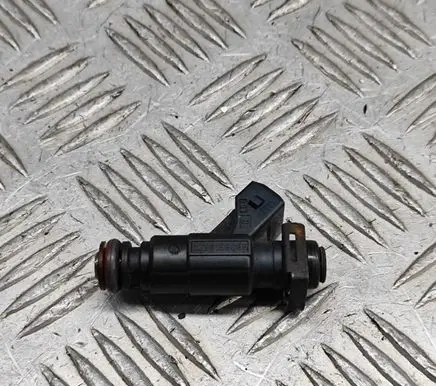 Audi A4 S4 B6 8E 8H Fuel injector 06B133551M 0280156065