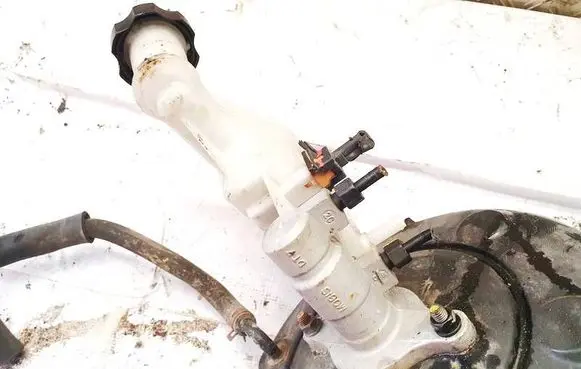KIA Ceed Master brake cylinder