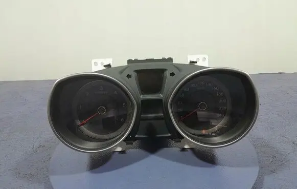 Hyundai i30 Speedometer (instrument cluster) 94004A6060