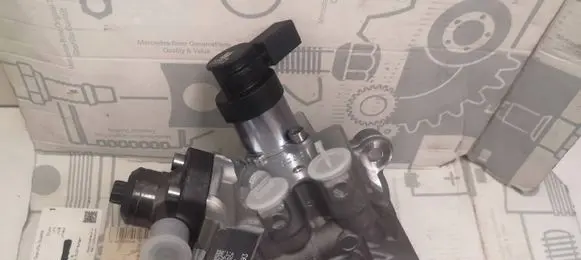 Mercedes-Benz V Class W447 Fuel injection high pressure pump A6540709402 0445011522 0928400798