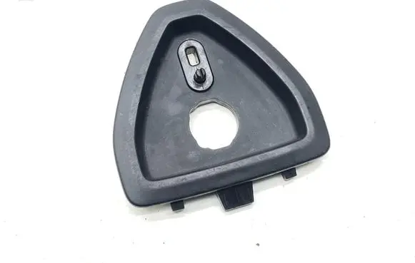 BMW 5 G30 G31 G38 Tailgate/boot open switch button 7381926