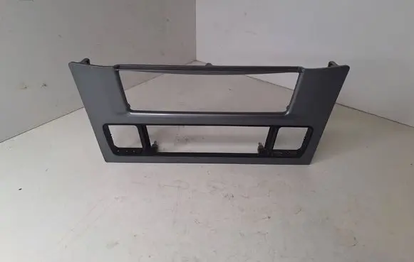BMW 5 E60 E61 Glove box 9156029
