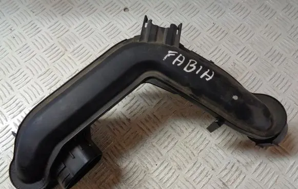 Skoda Fabia Mk3 (NJ) Air intake hose/pipe 04C145673