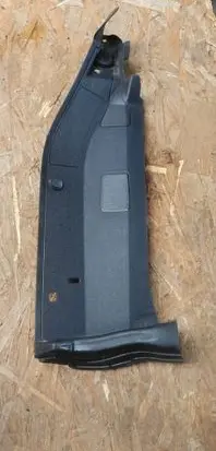 Audi A3 8Y Fender end trim 8Y0821170