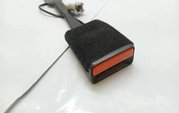 Citroen DS5 Front seatbelt buckle 32412AEU