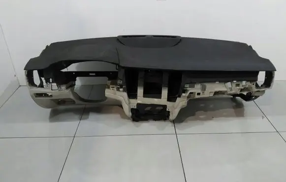 Volvo S90, V90 Dashboard