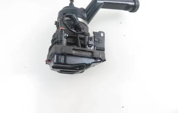 Citroen C4 Grand Picasso Power steering pump 9685051580