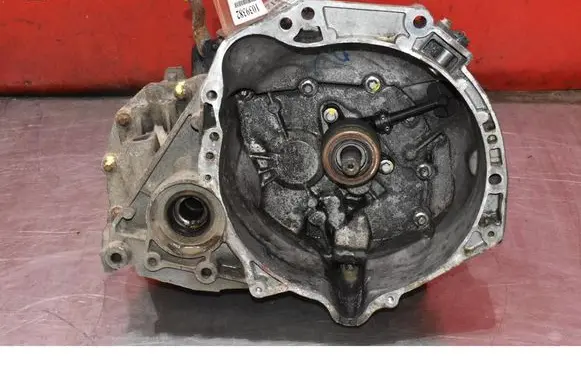 Nissan Note (E11) Manual 6 speed gearbox JH3308