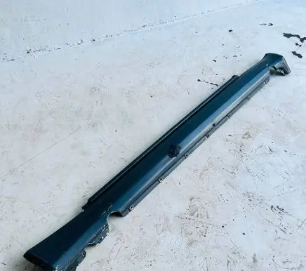 Mercedes-Benz E W124 Sill 1246901140