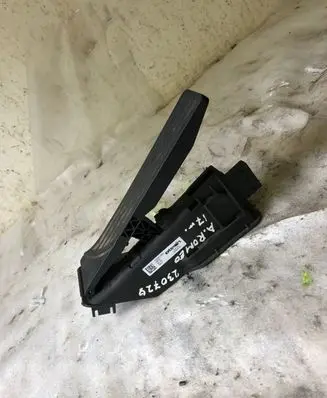 Alfa Romeo Giulia Accelerator throttle pedal 00505513360