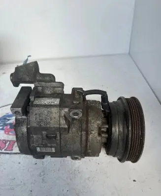 Toyota RAV 4 (XA20) Air conditioning (A/C) compressor (pump) 4472204302