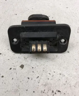 Volkswagen Caddy Sliding door contact joint 2K0907437