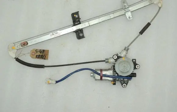 Suzuki Grand Vitara I Rear window lifting mechanism without motor 8350265D10