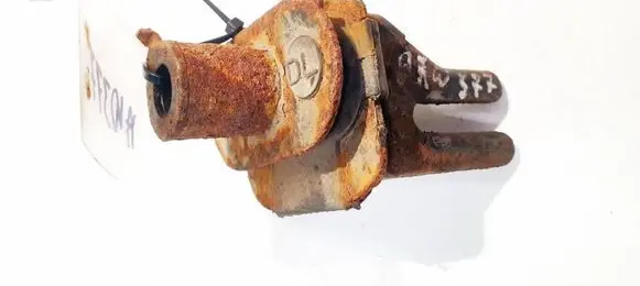 Honda Accord Engine mount bracket