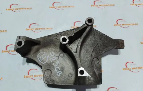Nissan Qashqai Engine mounting bracket 112315083R