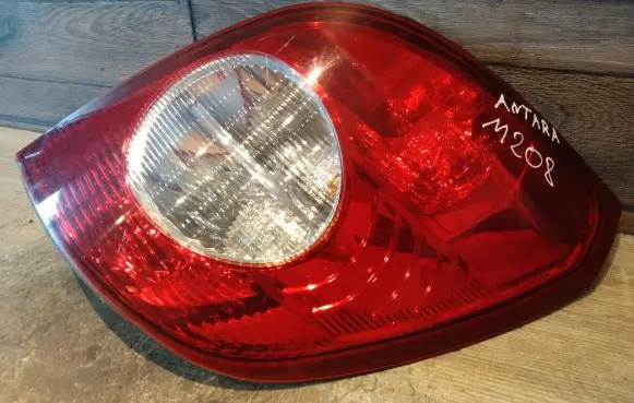 Opel Antara Rear/tail lights