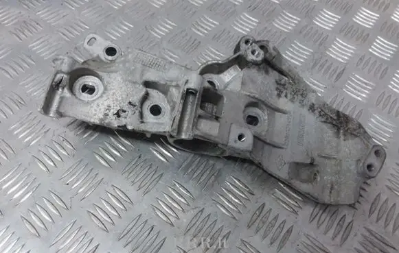 Generator/alternator bracket