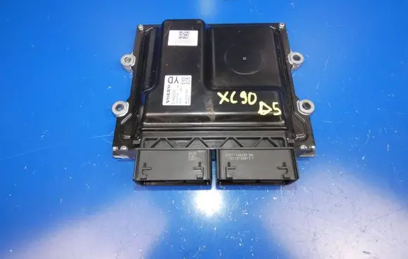 Volvo XC90 Engine control unit/module 31452230 0000013749 MB2797009642