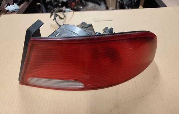 Chrysler Sebring (ST-22 - JR) Rear/tail lights 