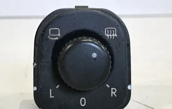Volkswagen PASSAT B6 Wing mirror switch 1K0959565