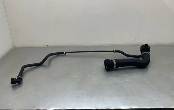 BMW 5 E60 E61 Engine coolant pipe/hose 7560968