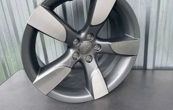 Audi A4 S4 B8 8K R19 alloy rim 8K0071499