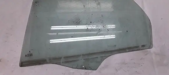 Citroen Xsara Picasso Rear door window glass