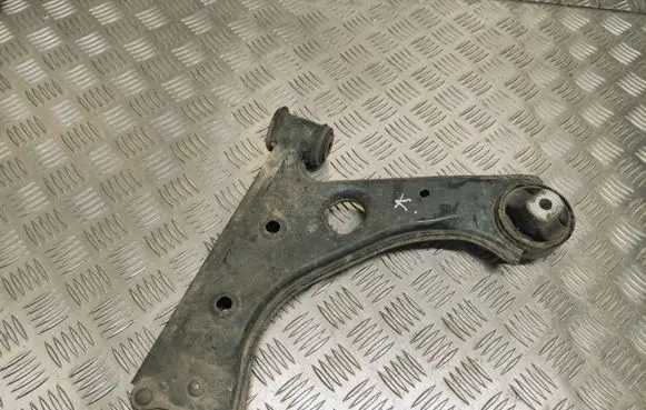 Fiat Punto (199) Front lower control arm/wishbone