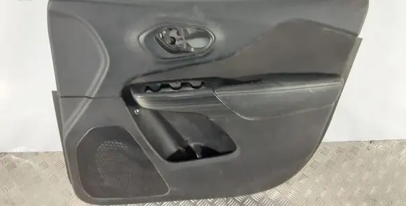 Jeep Cherokee Front door card panel trim 68141925AC