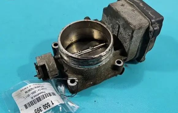 Citroen C4 I Throttle body valve 9652682680 IMPRK1550395
