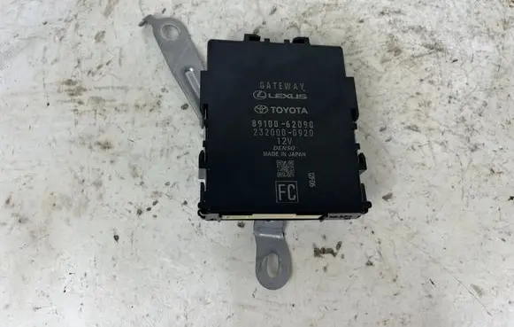 Toyota Mirai II Gateway control module 89100-62090 232000-0920
