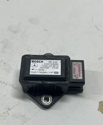 Mercedes-Benz A W168 ESP acceleration yaw rate sensor A0025426618 0025682 0265005246