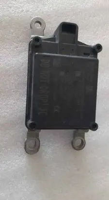Nissan Leaf I (ZE0) Distronic sensor radar 405714606R 2014DJ6494 2021SE009