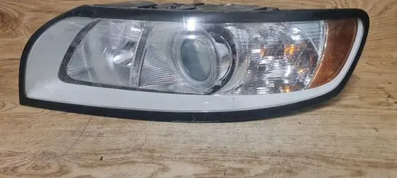 Volvo S40 Headlight/headlamp 31265700