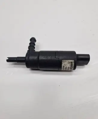 BMW X5 E70 Windscreen/windshield washer pump 67128377430 13264010 8377430