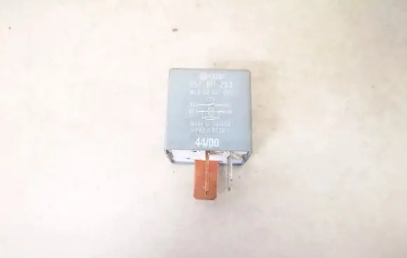 Seat Alhambra (Mk1) Other relay 357911253 50237003