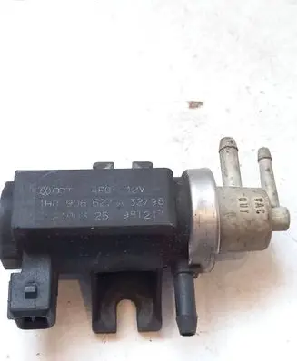 Volkswagen Golf IV Vacuum valve 1H0906627A 98T217 72190325